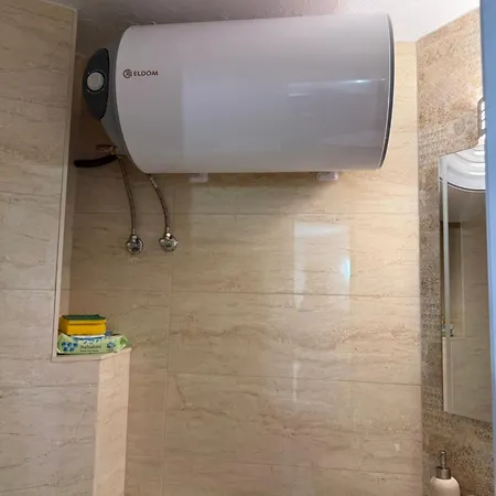 Pt Apartment *